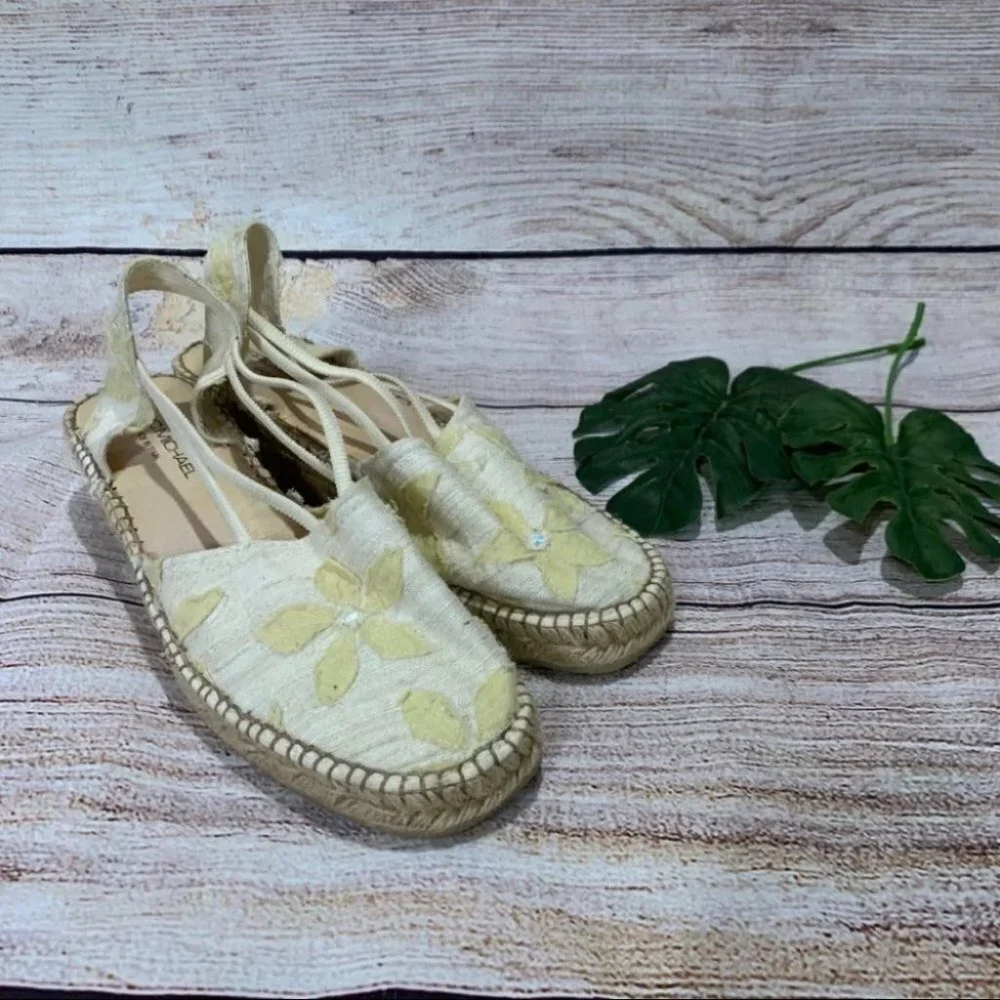 Eric Michael Floral Espadrilles Sandals size 40